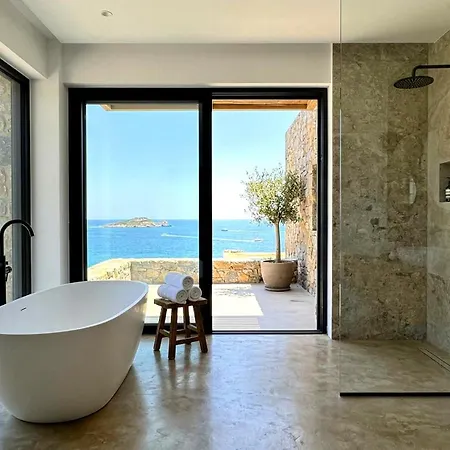 Villa Manolas In Alinda, Leros
